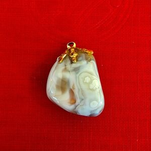 🩷 Faux Purple Stone Pendant